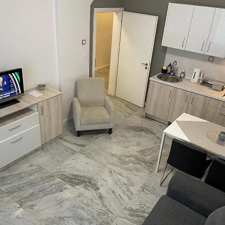 Gurko Apartament *