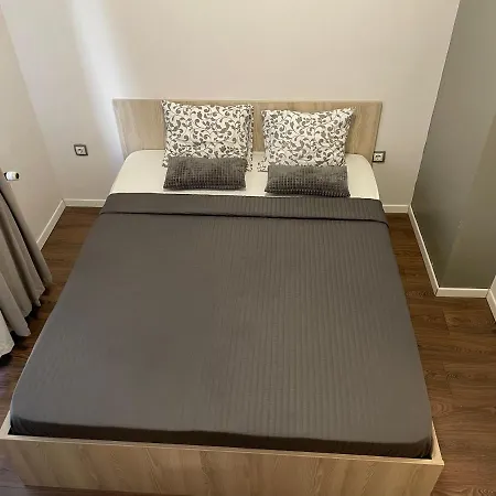 Gurko Apartament *